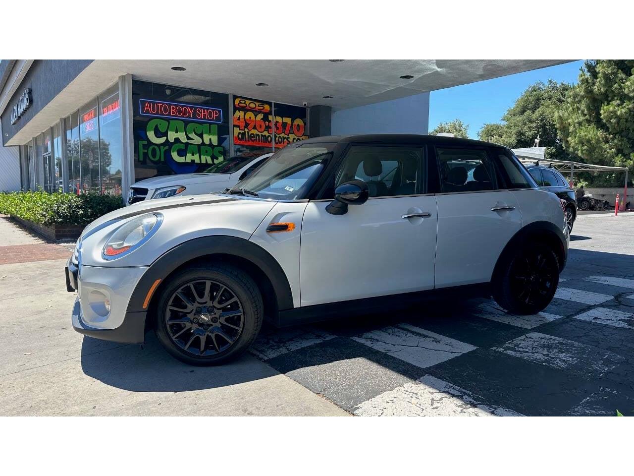 2015 MINI Cooper