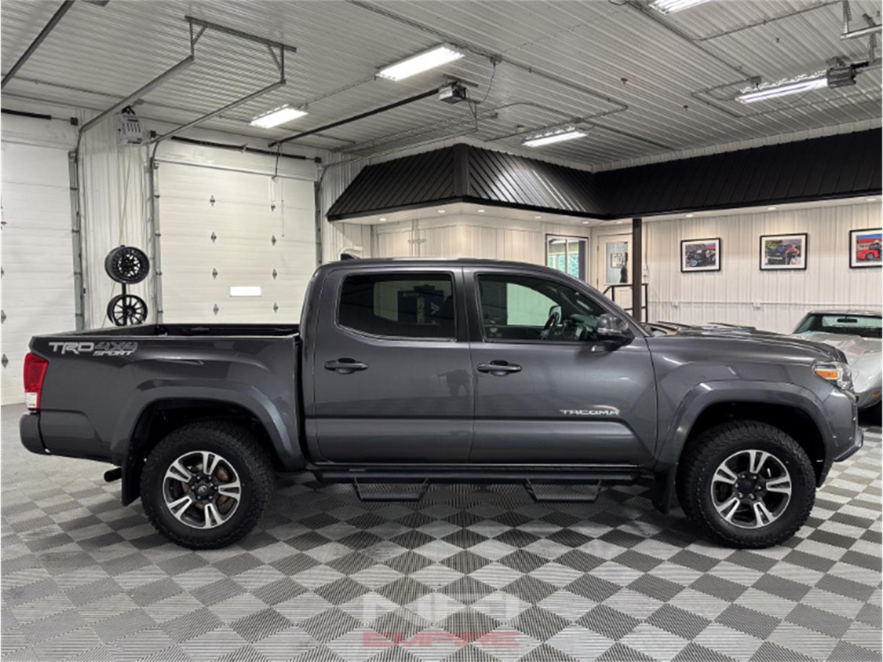 2017 Toyota Tacoma
